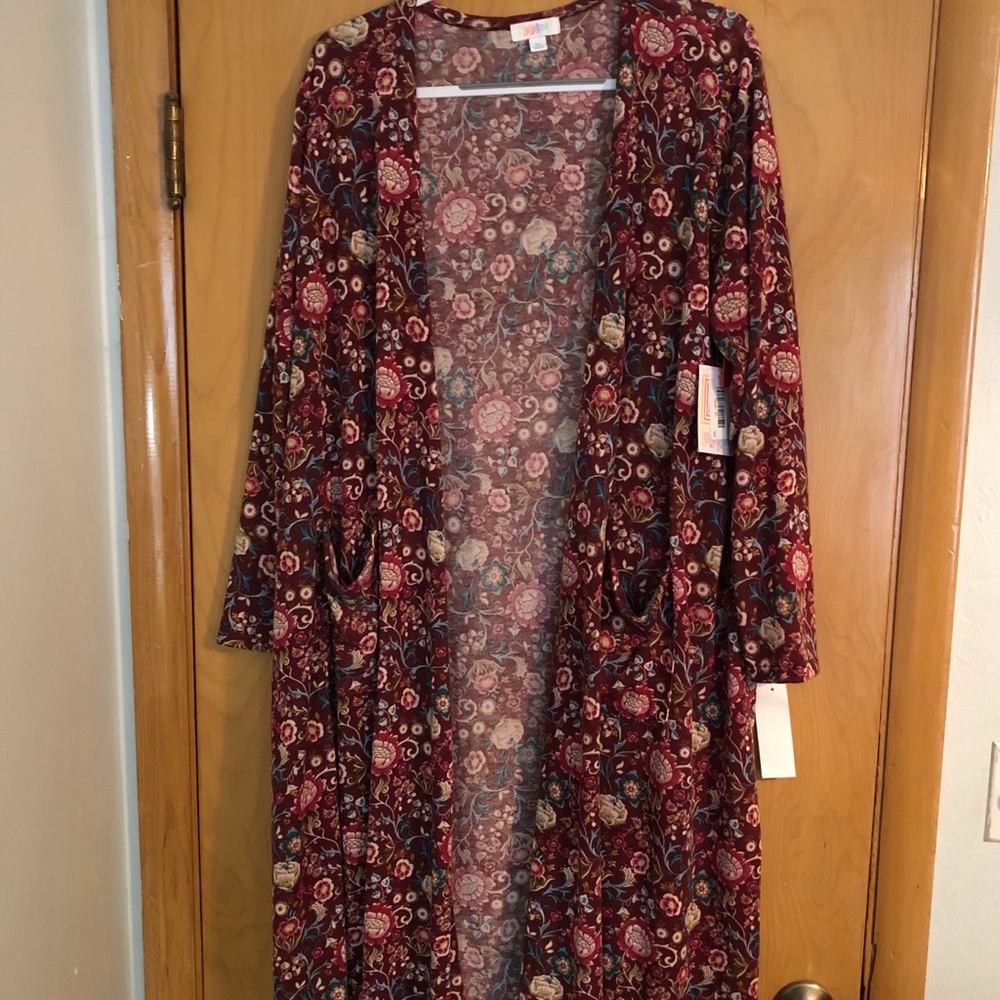 BNWT LulaRoe XL Sarah long cardigan